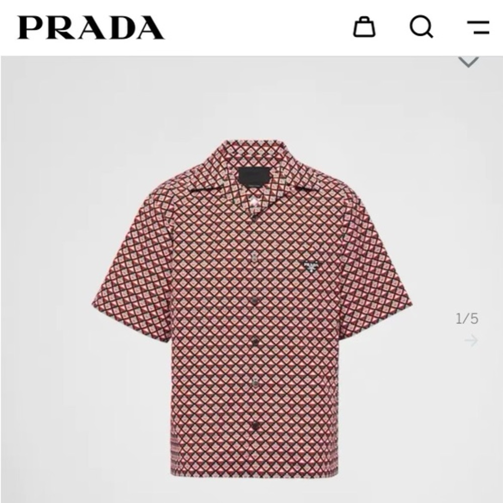Short-sleeved printed cotton shirt. Worn once